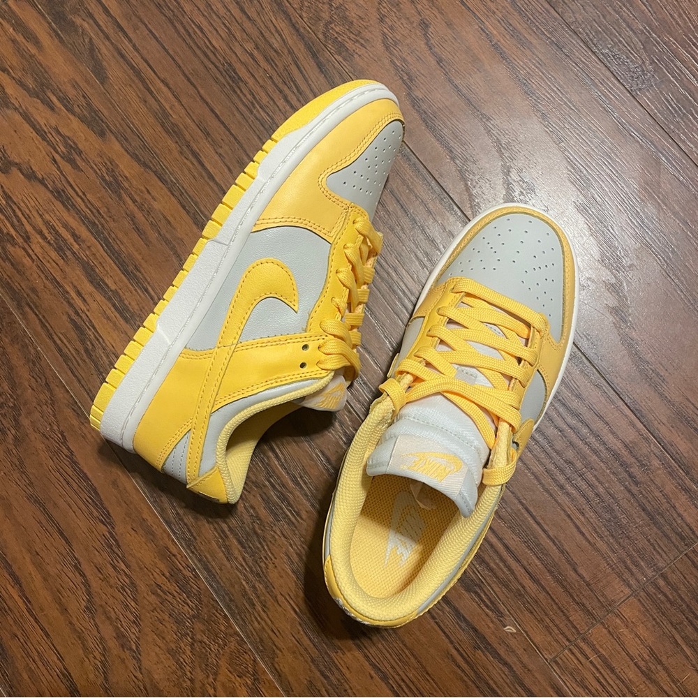 Nike Dunk Low “Citron Pulse” - Picture 1 of 5